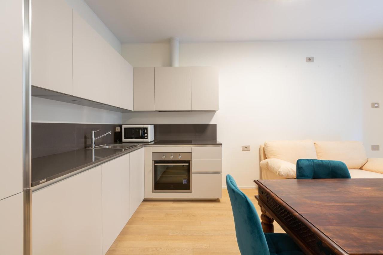 Cozy Flat With Parking Daire Milano Dış mekan fotoğraf